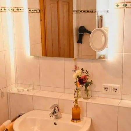 Ferienwohnung Alena * Γκάρμις-Παρτενκίρχεν